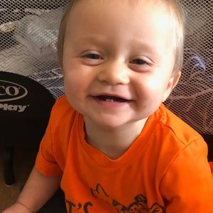 Meet your Posher, Kenneth